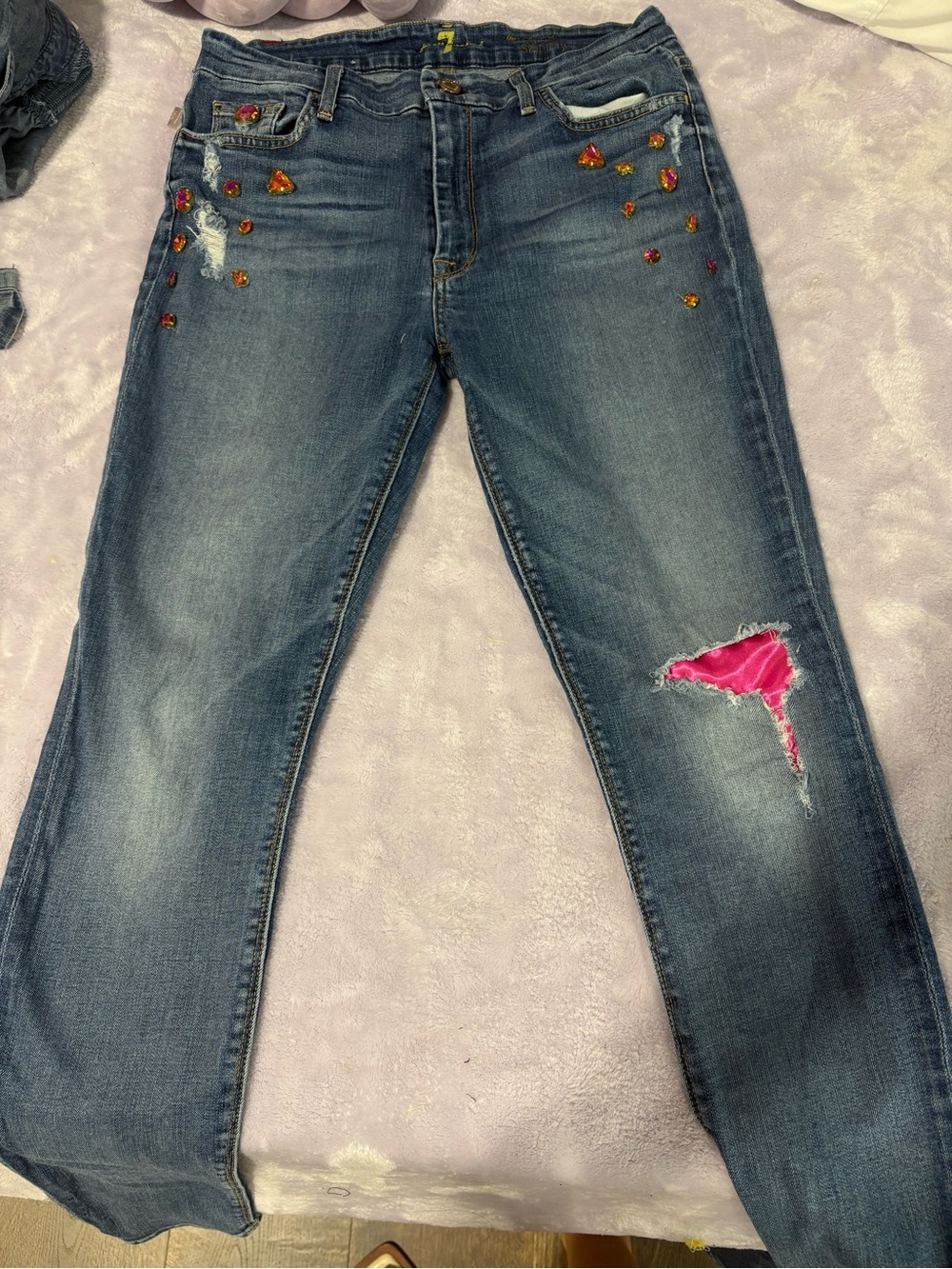 7 All mankind Blue Women's Distressed Jeans with Pink Patch and sew rhinestones.